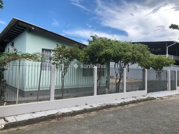house em Servidão Arlindo Inácio Bittencourt, Carianos - Florianópolis - SC
