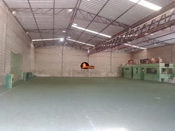 industrial em Rua Ébano, Jardim Laguna - Contagem - MG