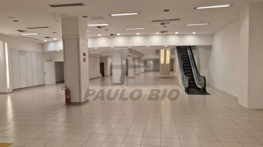 commercial_property em Rua Teodoro Sampaio, Pinheiros - São Paulo - SP