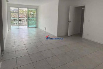 apartment em Rua Henrique Stamile Coutinho, Recreio dos Bandeirantes - Rio de Janeiro - RJ