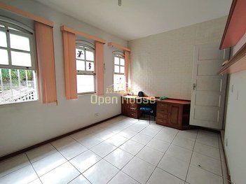 house em Rua Doutor Abelardo de Oliveira, Centro - Barra Mansa - RJ