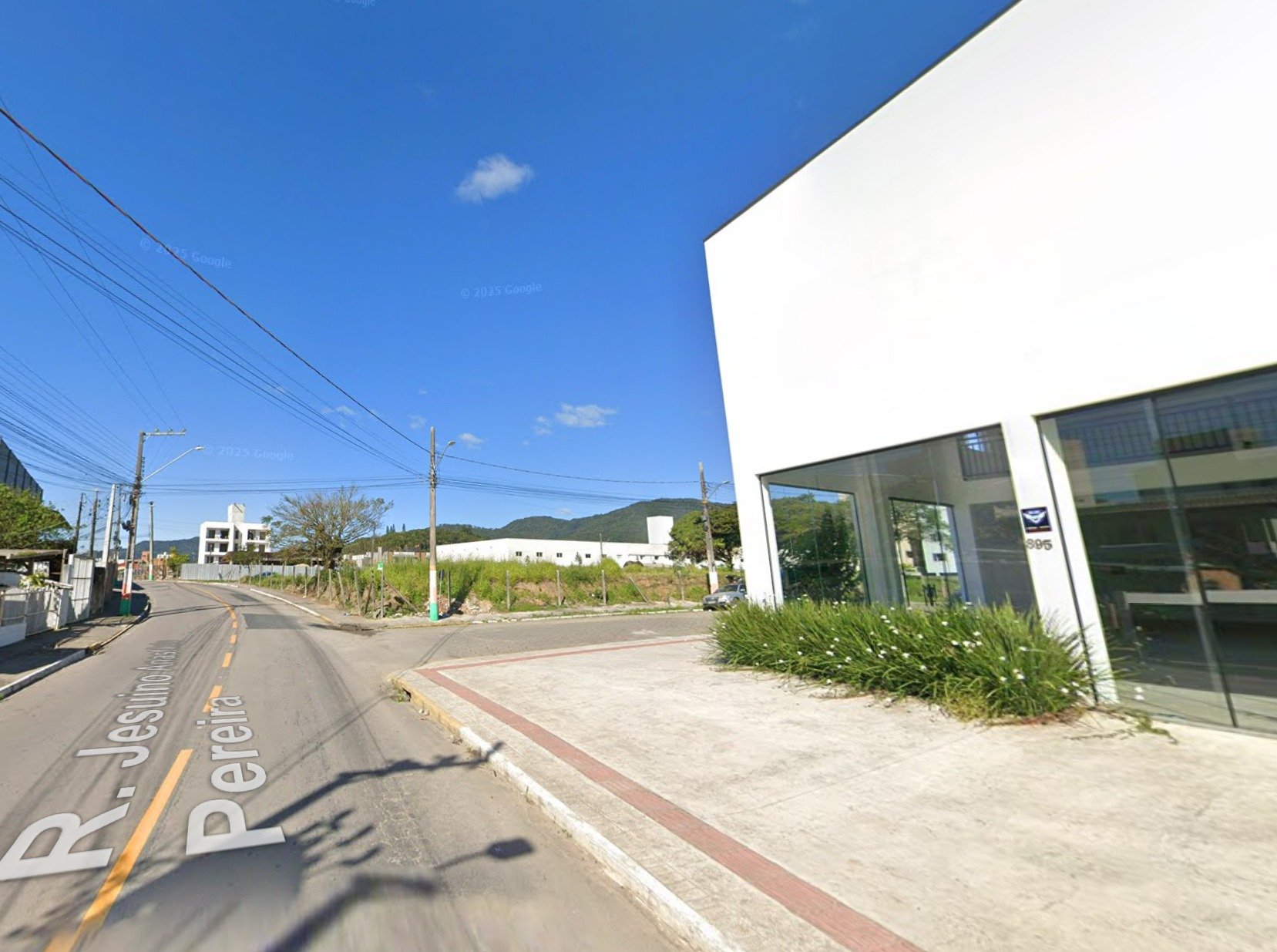 Opera Instantâneo_2025-11-26_143533_www.google