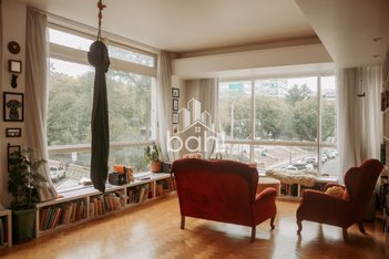 apartment em Rua Jerônimo Coelho, Centro Histórico - Porto Alegre - RS