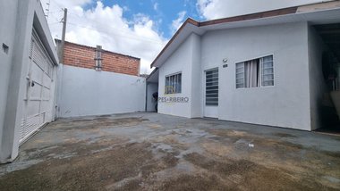 house em Rua Francisco Pedro do Canto Neto, Jardim Maria Luiza - Botucatu - SP