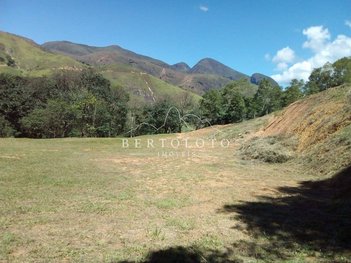 land_lot em Estrada União e Indústria, Pedro do Rio - Petrópolis - RJ