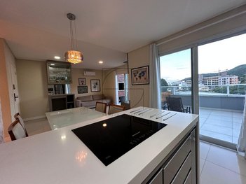 apartment em Rua César Nascimento, Jurerê - Florianópolis - SC