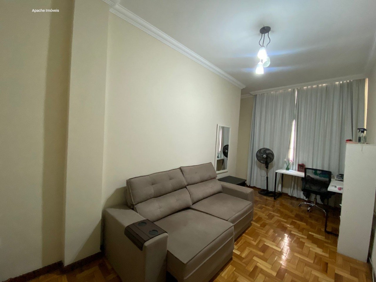 Apartamento com 2 quartos — Centro, Belo Horizonte