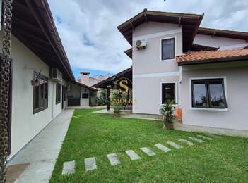 house em Rua Itapuã, Itacorubi - Florianópolis - SC