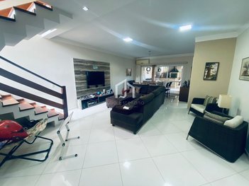 house em Avenida Tom Jobim, Loteamento Residencial Porto Seguro - Tremembé - SP