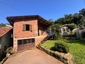 house em Rua General Neto, Centro - Cruzeiro do Sul - RS