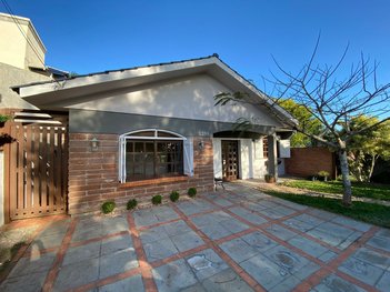 house em Rua da Várzea, Centro - Xangri-Lá - RS