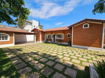 house em Rua Arminda Bruschini Zelante, Serra Negra - Serra Negra - SP