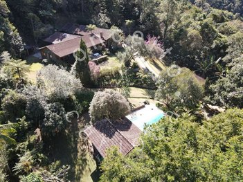 house em Rua Bernardo Coutinho, Araras - Petrópolis - RJ