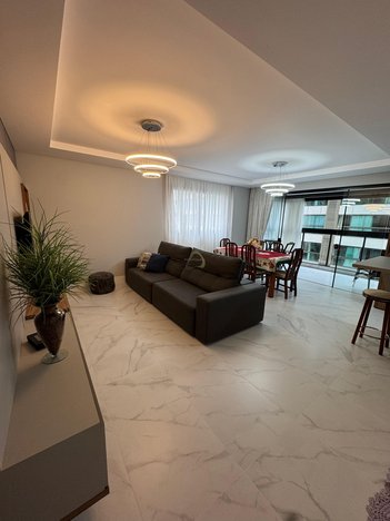 apartment em Rua 236, Meia Praia - Itapema - SC