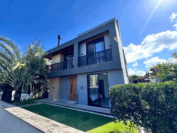 house em Rua Manoel Pedro Vieira, Morro das Pedras - Florianópolis - SC