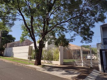 house em Rua Adolpho Contessotto, Zona 28 - Maringá - PR