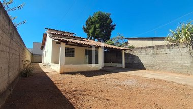 house em Rua 58, Condomínio das Esmeraldas - Goiânia - GO