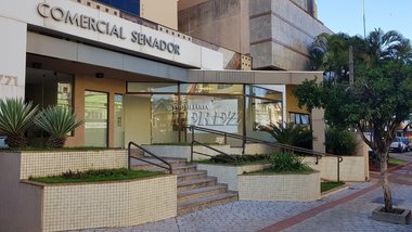 business em Rua Senador Souza Naves, Jardim Londrilar - Londrina - PR