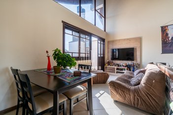 apartment em Rua Brito Peixoto, Passo da Areia - Porto Alegre - RS