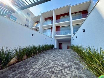 house em Rua Inconfidentes, Bom Retiro - Joinville - SC