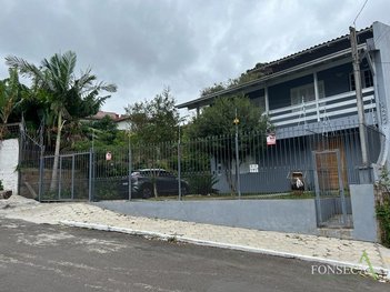 house em Rua Carlos Wilkens, Centro - Gravataí - RS