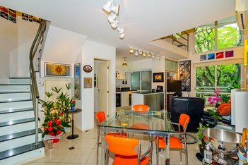 apartment em Rua Pascoal Vita, Vila Madalena - São Paulo - SP