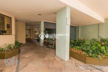 apartment em Rua Vinte e Quatro de Maio, Centro - Porto Alegre - RS