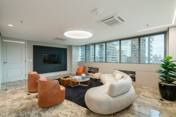 office em Avenida Carlos Gomes, Auxiliadora - Porto Alegre - RS