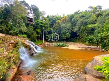 commercial_building em Ladeira do Mirante, Rio Acima - Rio Acima - MG
