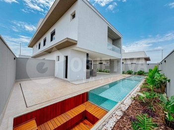 house em Rua Avenida Arrabio, Jardim Sul - Uberlândia - MG