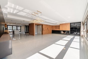 apartment em Rua Tito Lívio Zambecari, Mont Serrat - Porto Alegre - RS