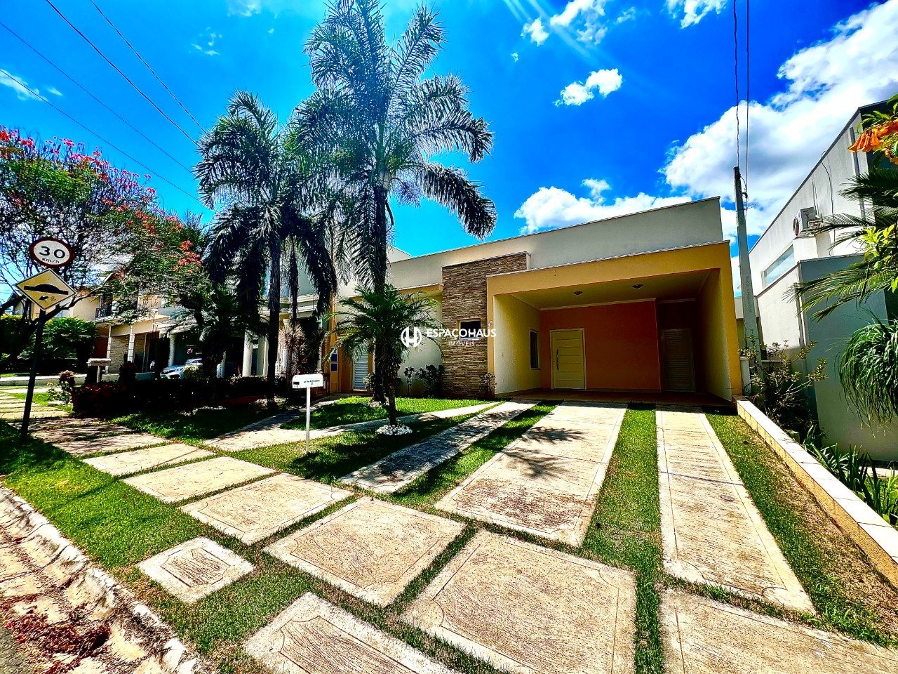 Casa Locação 3 quartos em condiminio indaiatuba (2)