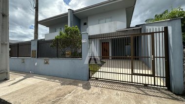 house em Rua Uruguaiana, Iririú - Joinville - SC