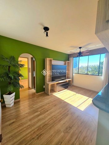 apartment em Rua Jataí, Cristal - Porto Alegre - RS