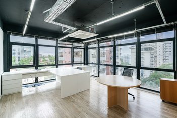 office em Avenida Carlos Gomes, Auxiliadora - Porto Alegre - RS