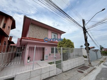 house em Rua Vereador Adolfo Bunn, Ponta de Baixo - São José - SC