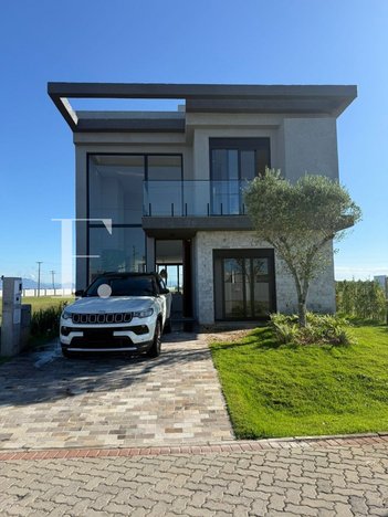 house em Avenida Esmeralda, Rainha do Mar - Xangri-Lá - RS