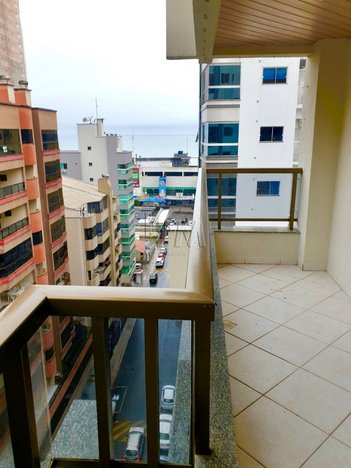 apartment em Rua 252, Meia Praia - Itapema - SC