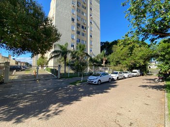 apartment em Avenida Engenheiro Francisco Rodolfo Simch, Sarandi - Porto Alegre - RS