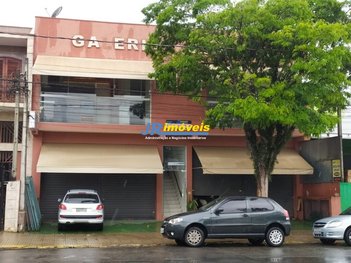 office em Avenida Vereador Benedito de Campos, Ibiúna - Ibiúna - SP