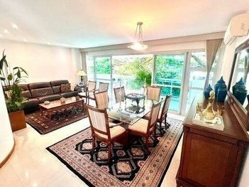 apartment em Rua Marquês de Pinedo, Laranjeiras - Rio de Janeiro - RJ