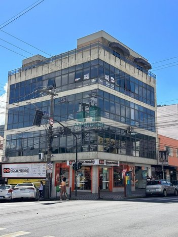 office em Rua Rio Grande do Sul, Centro - Poços de Caldas - MG