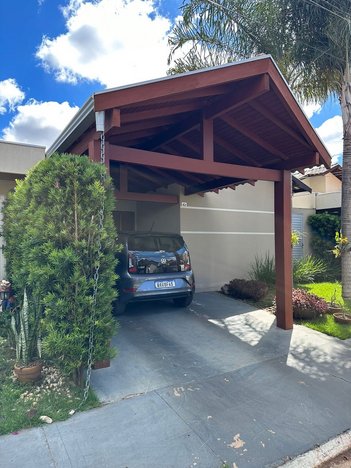 house em Rua Rogério Cavalari, Tiradentes - Campo Grande - MS