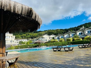 apartment em Rua Laurindo Januário da Silveira, Lagoa da Conceição - Florianópolis - SC