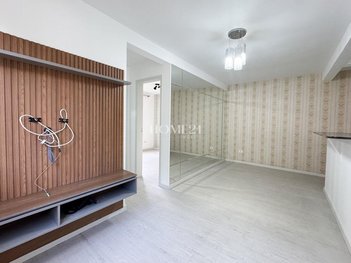 apartment em Rua Lothario Boutin, Pinheirinho - Curitiba - PR