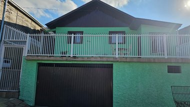 house em Rua Therezinha de Jesus Matos, Santa Corona - Caxias do Sul - RS