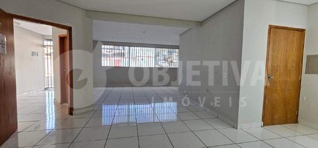 office em Rua Antônio Correia Júnior, Vigilato Pereira - Uberlândia - MG