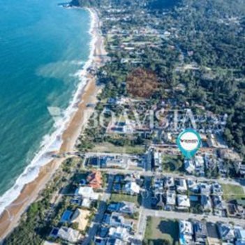 house em Av. Rodesindo Pavan, Praia do Estaleiro - Balneário Camboriú - SC