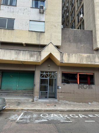 Cômodo Condomínio