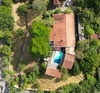 house em Rua Uruaçu, Chácara dos Junqueiras - Carapicuíba - SP